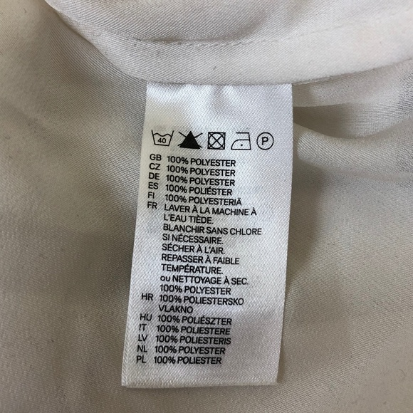 Cream Button-Down Blouse - Picture 3 of 4